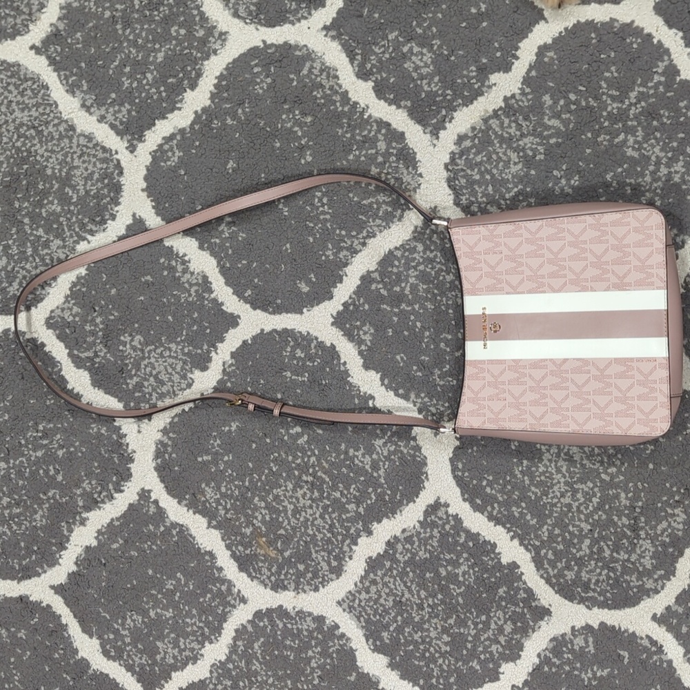 Michael Kors Crossbody Purse